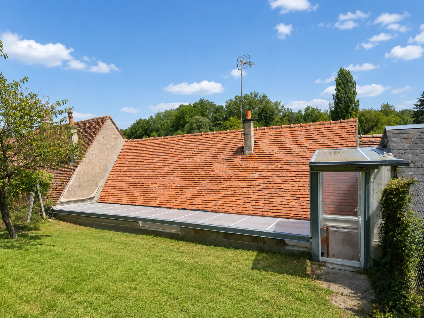 Pavillon entièrement rénové en Indre-et-Loire — avant/après par Hornberger Artisan Rénov