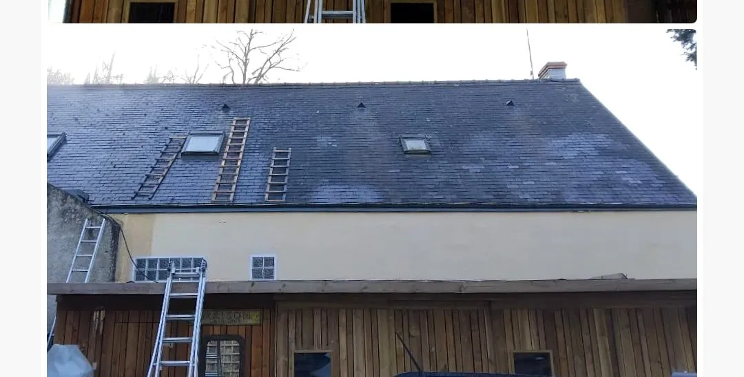 Démoussage toiture ardoise — Amboise — après